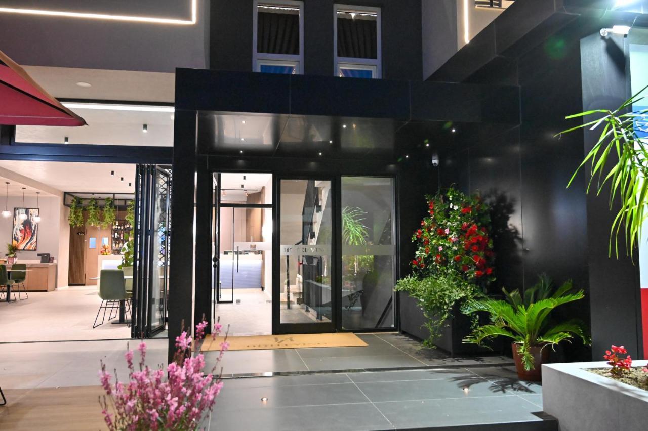 Hotel Vino Durres Bagian luar foto