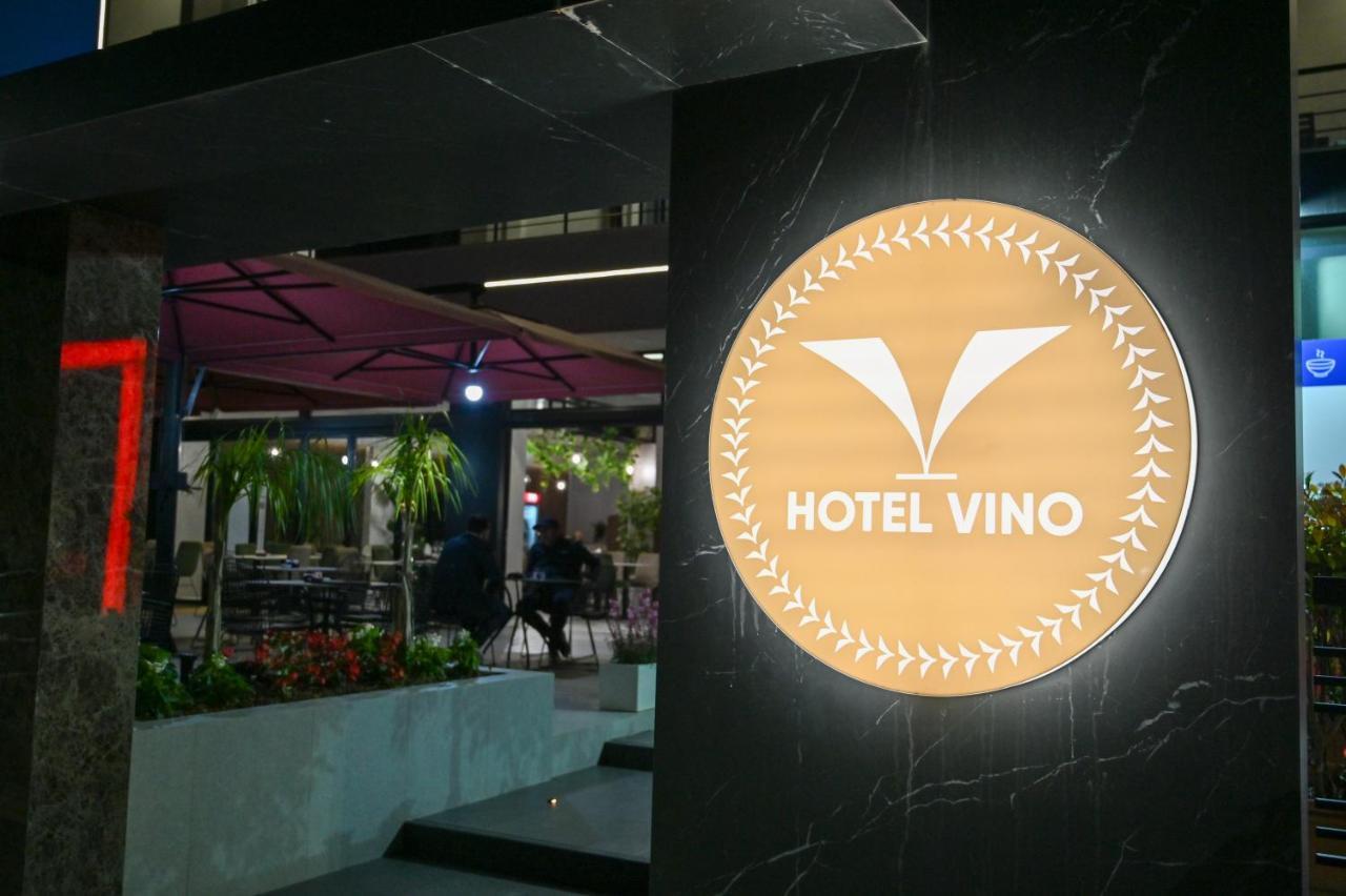 Hotel Vino Durres Bagian luar foto